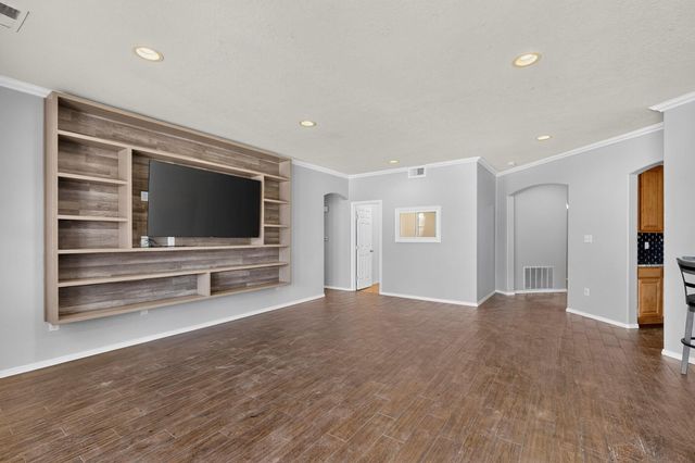 3224 W Meadow Drive SW, Albuquerque, NM 87121