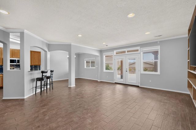 3224 W Meadow Drive SW, Albuquerque, NM 87121