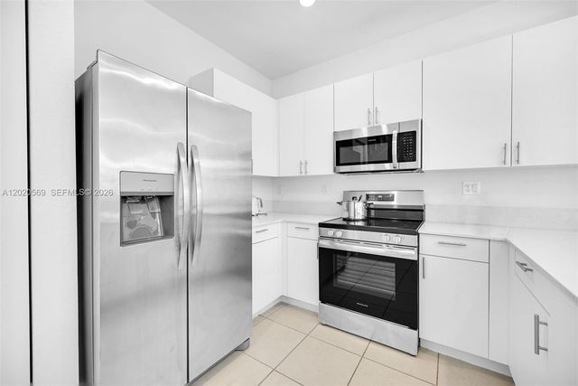 12877 SW 232nd Ln, Homestead, FL 33032