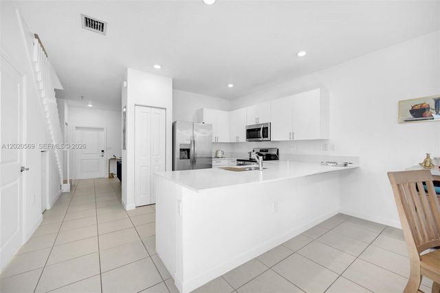 12877 SW 232nd Ln, Homestead, FL 33032