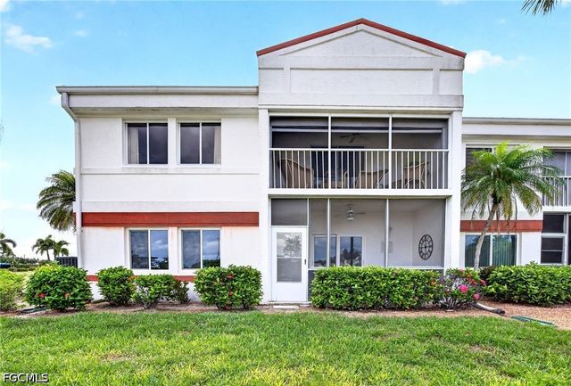 1990 Leisure DR 3, Fort Myers, FL 33907