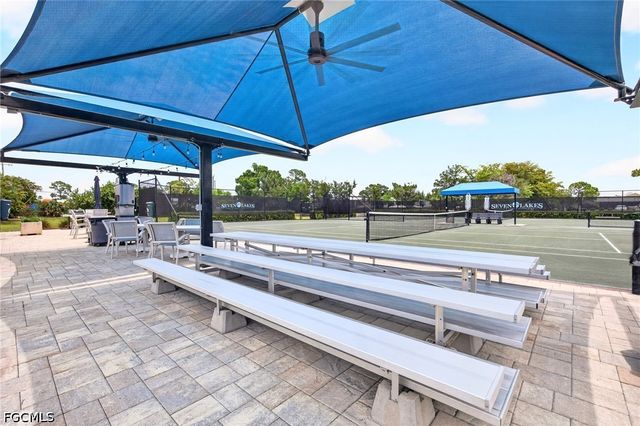 1990 Leisure DR 3, Fort Myers, FL 33907