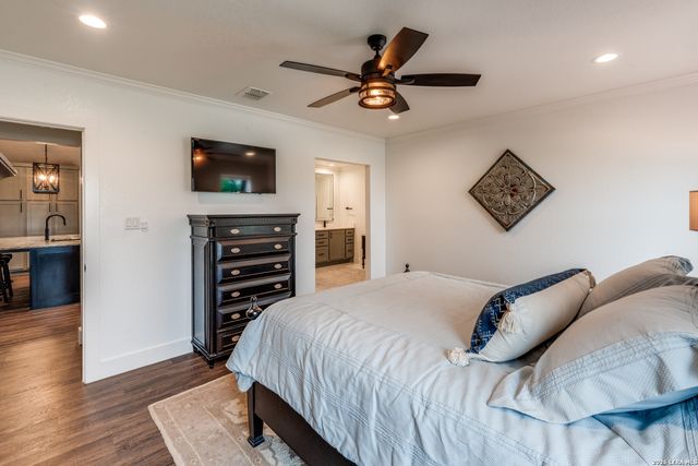 1161 Cindy Sue, Canyon Lake, TX 78133