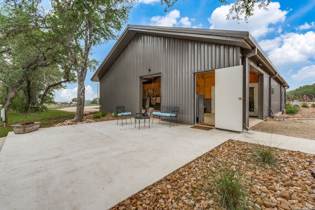 1161 Cindy Sue, Canyon Lake, TX 78133