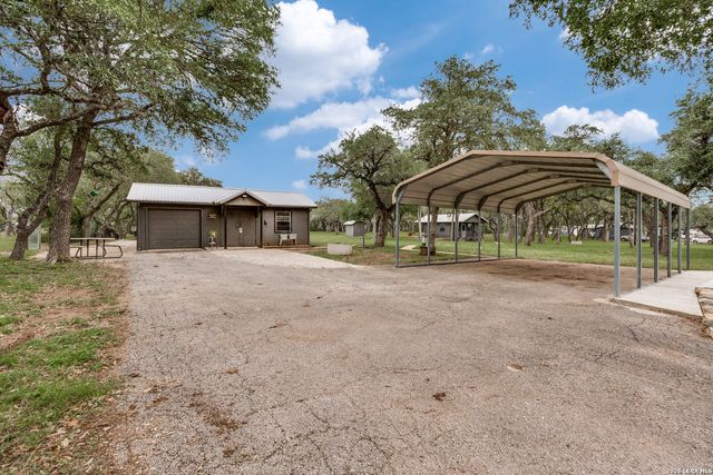 1161 Cindy Sue, Canyon Lake, TX 78133