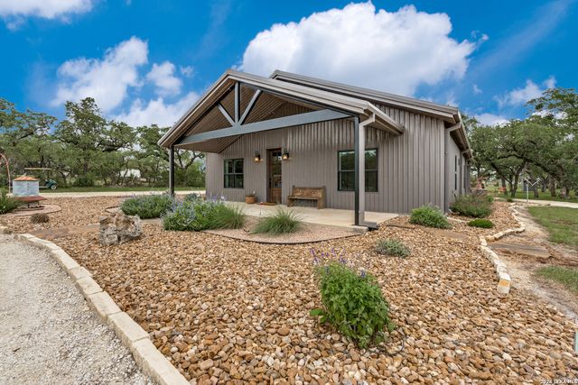 1161 Cindy Sue, Canyon Lake, TX 78133