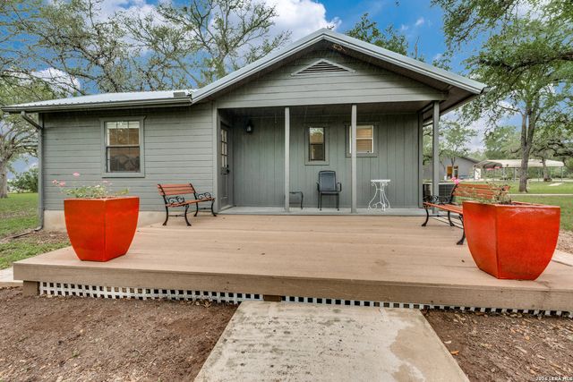 1161 Cindy Sue, Canyon Lake, TX 78133