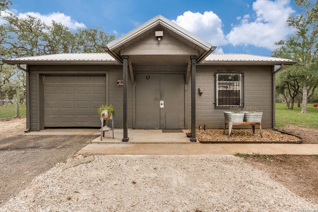 1161 Cindy Sue, Canyon Lake, TX 78133