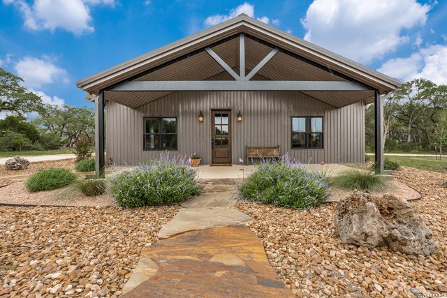 1161 Cindy Sue, Canyon Lake, TX 78133
