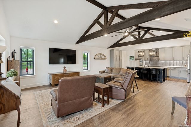 1161 Cindy Sue, Canyon Lake, TX 78133
