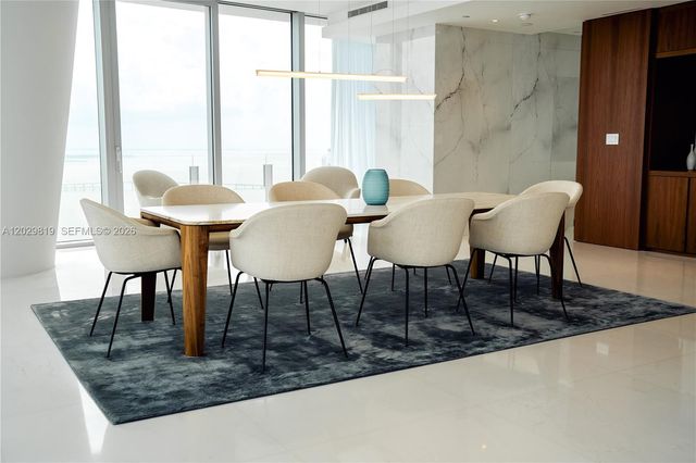 300 E Biscayne Blvd Way 5101, Miami, FL 33131