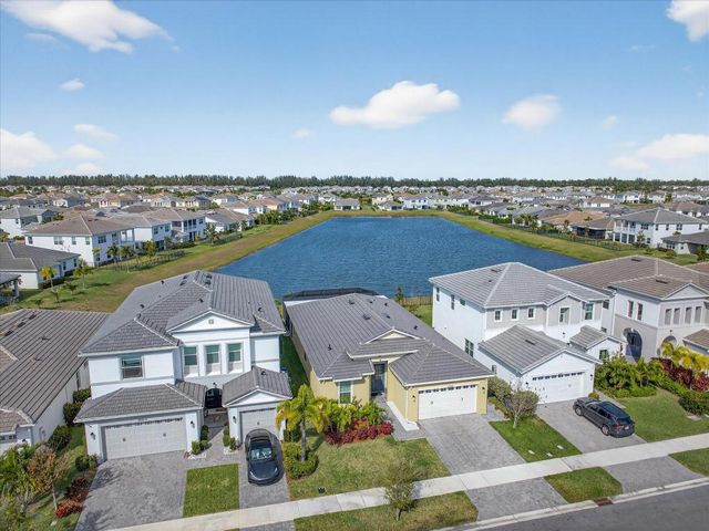 15017 Goldspar Court, Loxahatchee, FL 33470