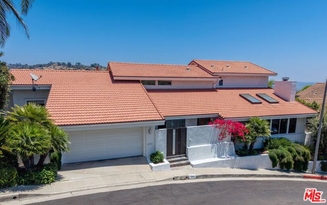 1904 N Crescent Heights Boulevard, Los Angeles, CA 90069