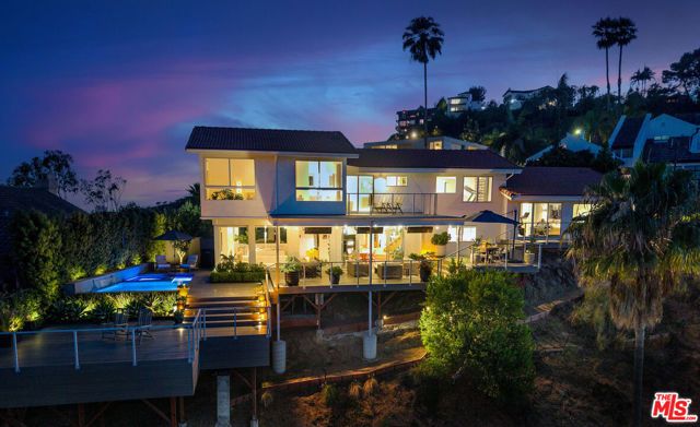 1904 N Crescent Heights Boulevard, Los Angeles, CA 90069