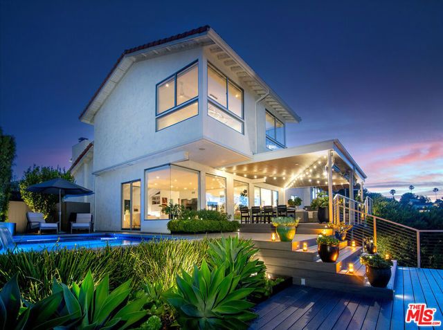 1904 N Crescent Heights Boulevard, Los Angeles, CA 90069