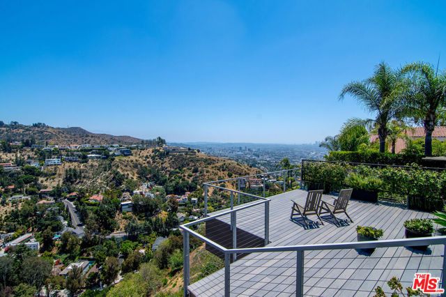 1904 N Crescent Heights Boulevard, Los Angeles, CA 90069