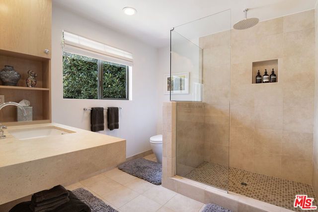 1904 N Crescent Heights Boulevard, Los Angeles, CA 90069