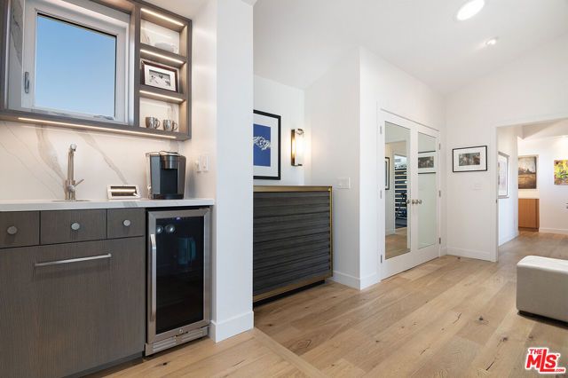 1904 N Crescent Heights Boulevard, Los Angeles, CA 90069