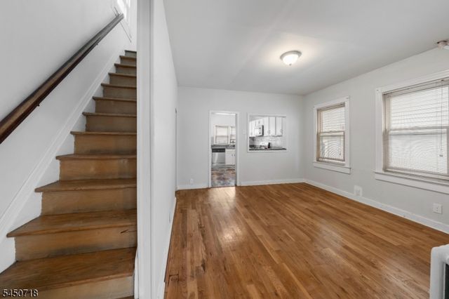 352 Forest St, Kearny Town, NJ 07032