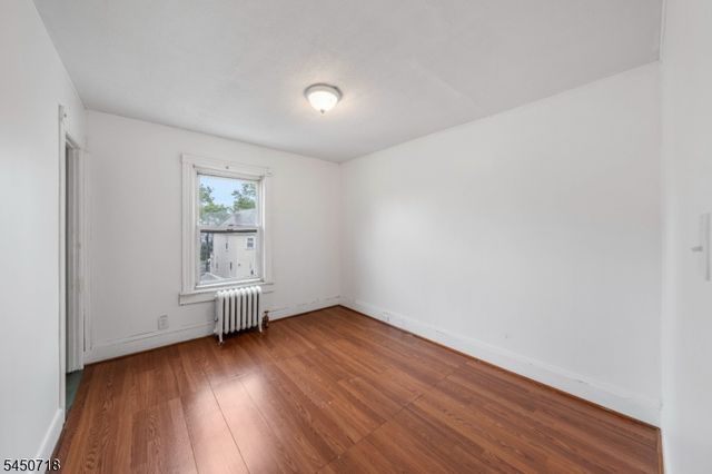 352 Forest St, Kearny Town, NJ 07032