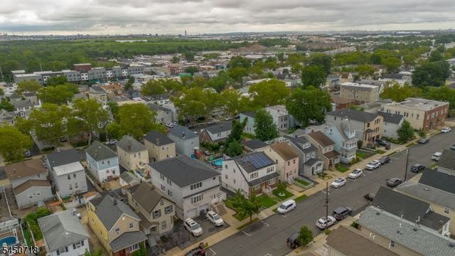 352 Forest St, Kearny Town, NJ 07032