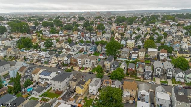 352 Forest St, Kearny Town, NJ 07032