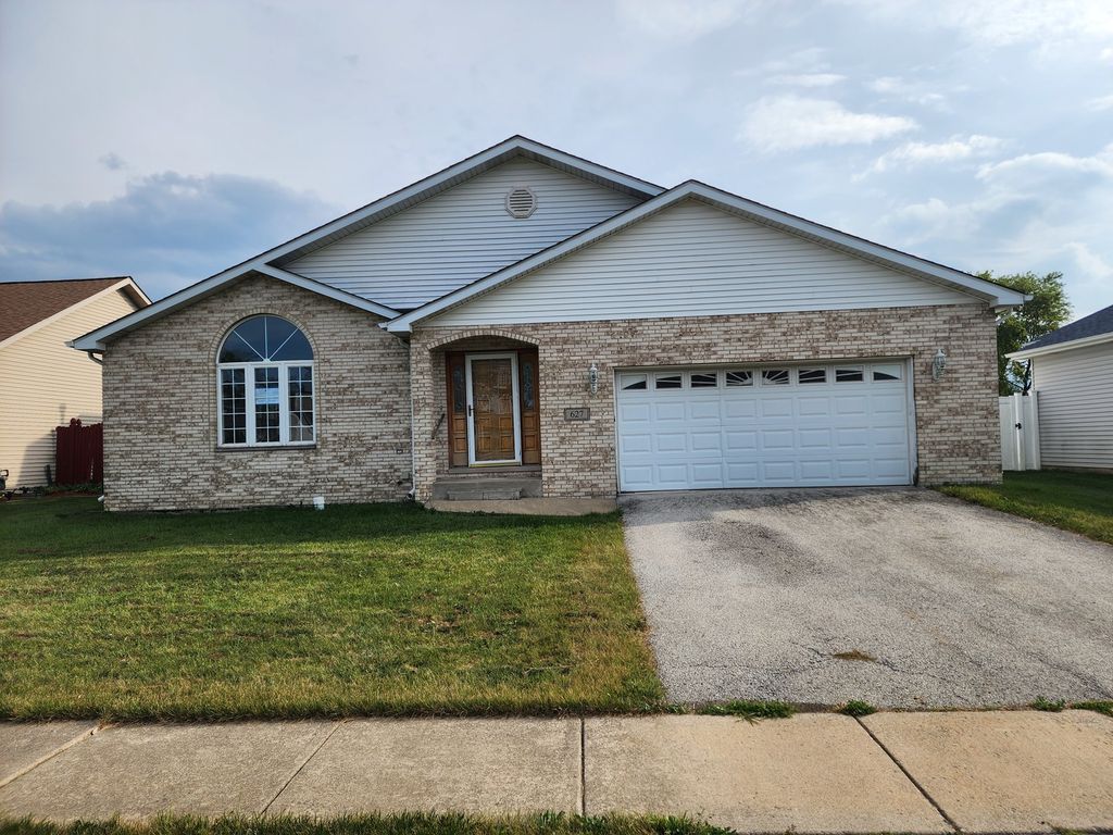 627 Clover Lane, University Park, IL 60484 — exterior