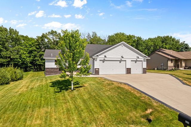 604 Nelson Lane, Center City, MN 55012