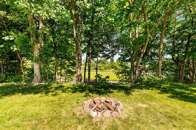 604 Nelson Lane, Center City, MN 55012