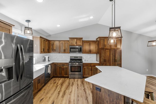 604 Nelson Lane, Center City, MN 55012