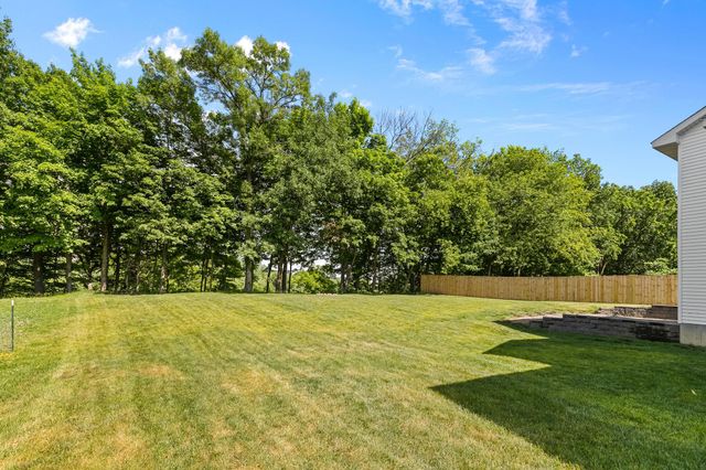 604 Nelson Lane, Center City, MN 55012