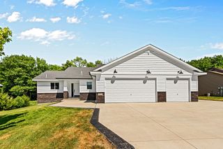 604 Nelson Lane, Center City, MN 55012