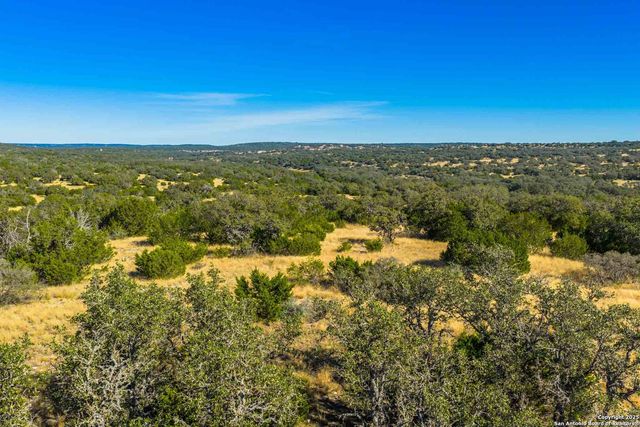 852 SD 24755, Rocksprings, TX 78880