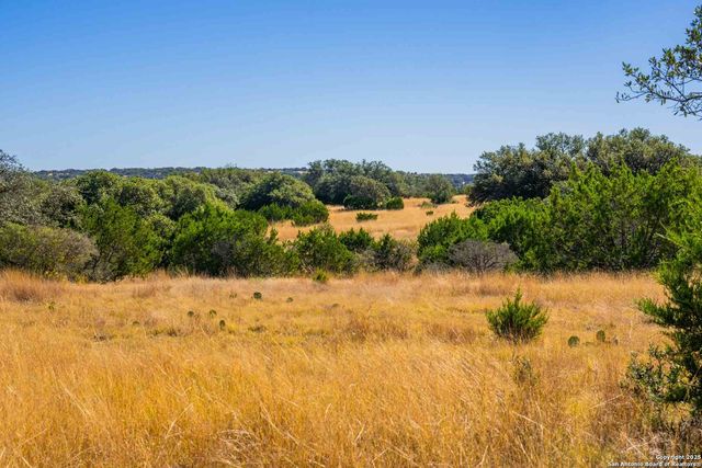 852 SD 24755, Rocksprings, TX 78880