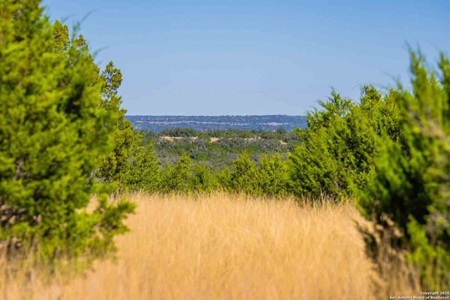 852 SD 24755, Rocksprings, TX 78880