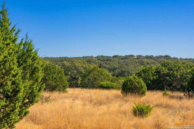 852 SD 24755, Rocksprings, TX 78880