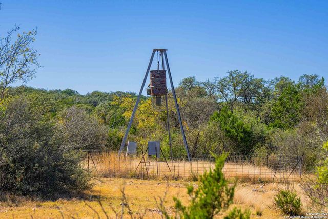 852 SD 24755, Rocksprings, TX 78880