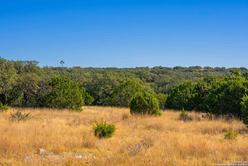 852 SD 24755, Rocksprings, TX 78880