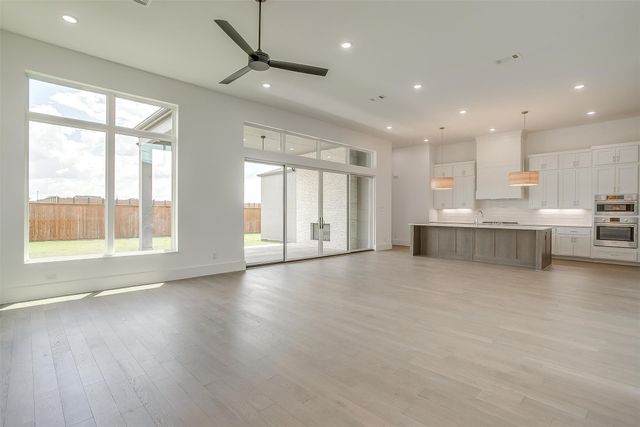 161 Lantern Ridge Drive, Aledo, TX 76008