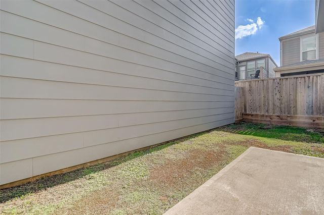 8930 Spring Knoll Forest Drive, Houston, TX 77080