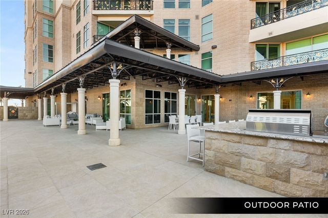 9101 Alta Drive 103, Las Vegas, NV 89145