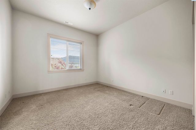 656 Lago Vista Drive, Richland, WA 99352