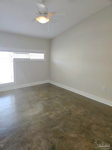 432 Bayfront Pkwy B, Pensacola, FL 32502