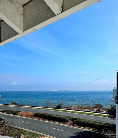 432 Bayfront Pkwy B, Pensacola, FL 32502