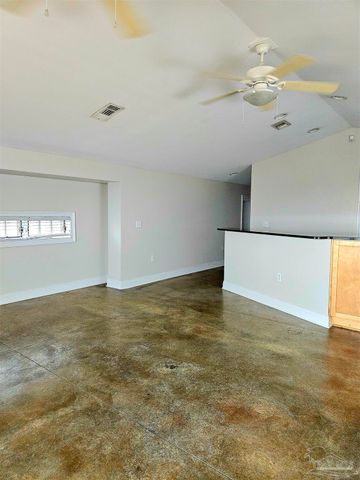 432 Bayfront Pkwy B, Pensacola, FL 32502