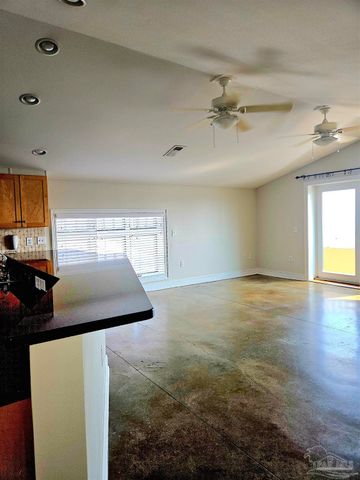 432 Bayfront Pkwy B, Pensacola, FL 32502