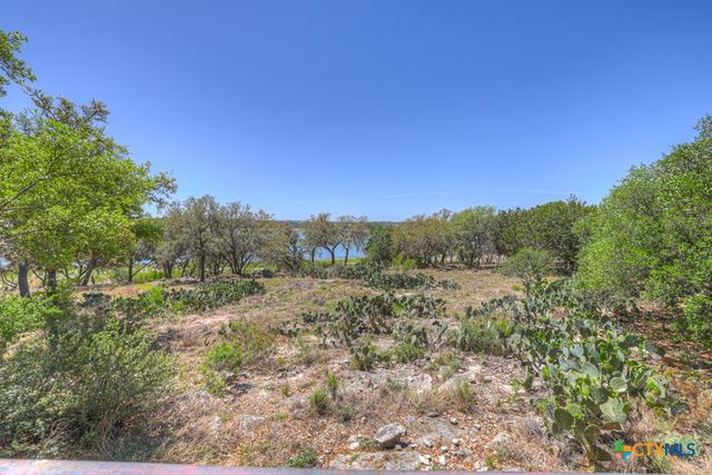1000 B.a.m.c. Drive, Canyon Lake, TX 78133