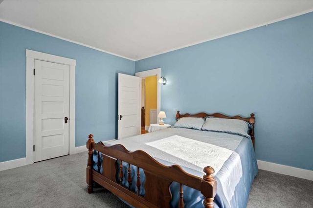 63 Walnut Street, Holden, MA 01520