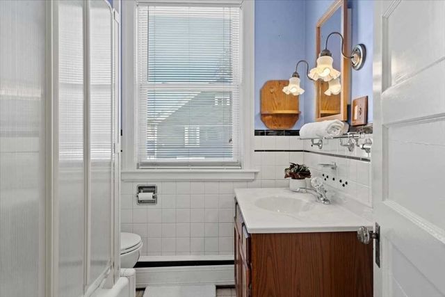 63 Walnut Street, Holden, MA 01520