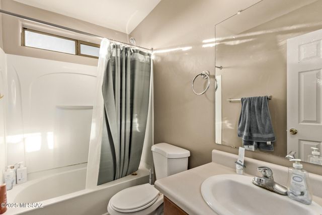 5758 E Camino Nuestras Casas, Tucson, AZ 85756